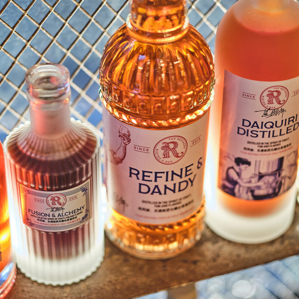 The Refinery restaurant design by thread - label design 2